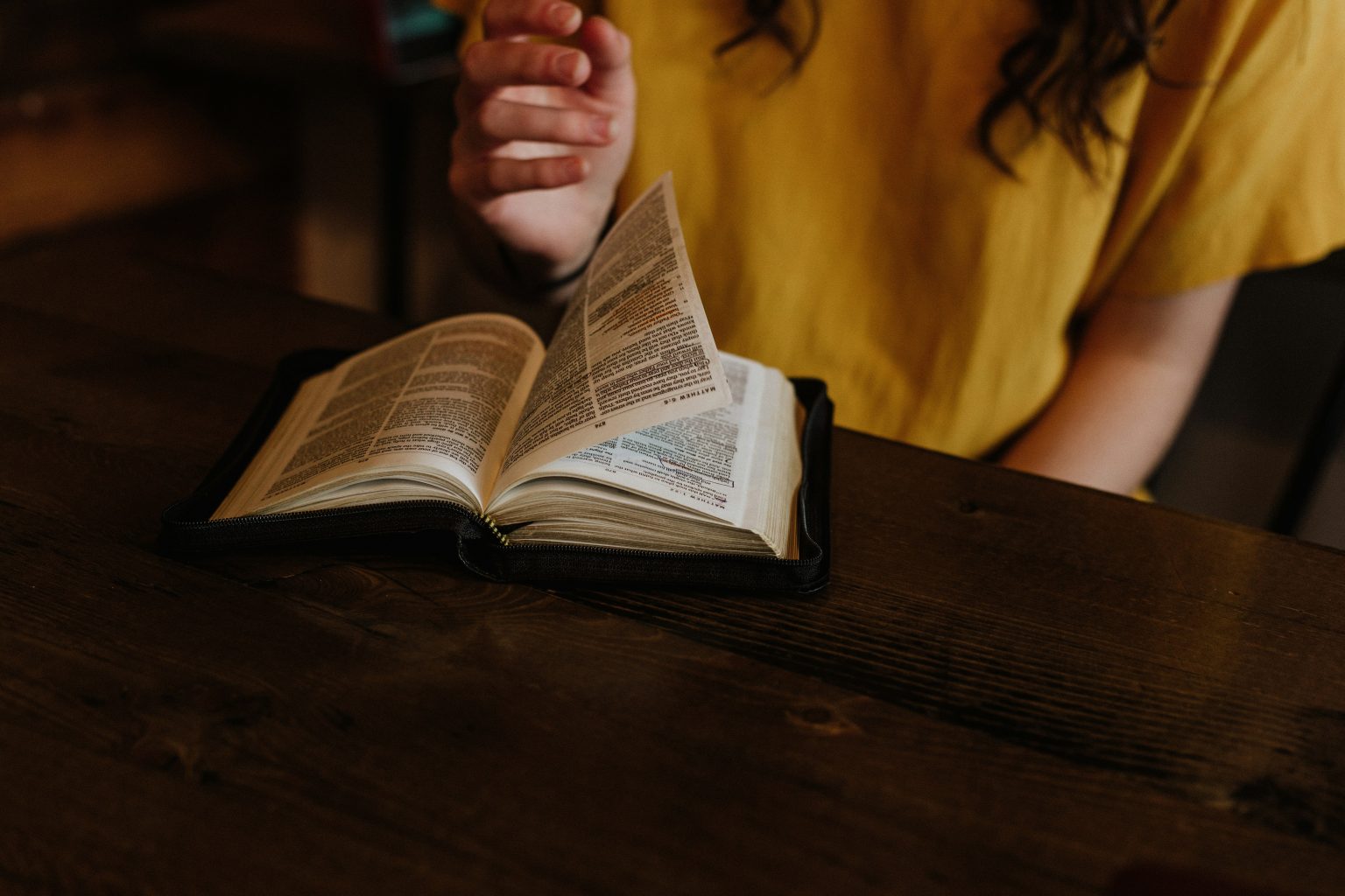 الكتاب المقدّس.